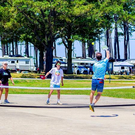 Sun Outdoors Cape Charles Villa Luaran gambar